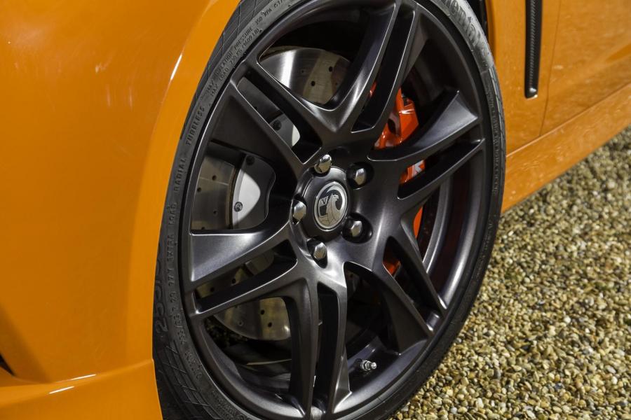  Vauxhall VXR8 GTS 2014 года  (фото 45 из 88)